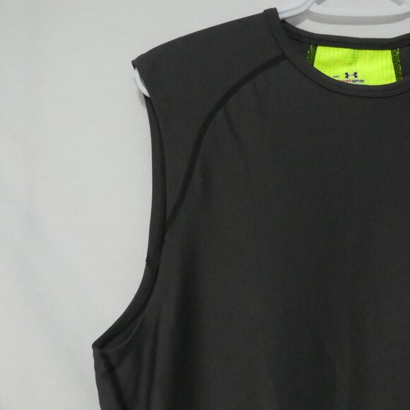 UNDER ARMOUR - Heat Gear | medium | Exercise Tank Top With Back Mesh Centre - Picture 3 of 13